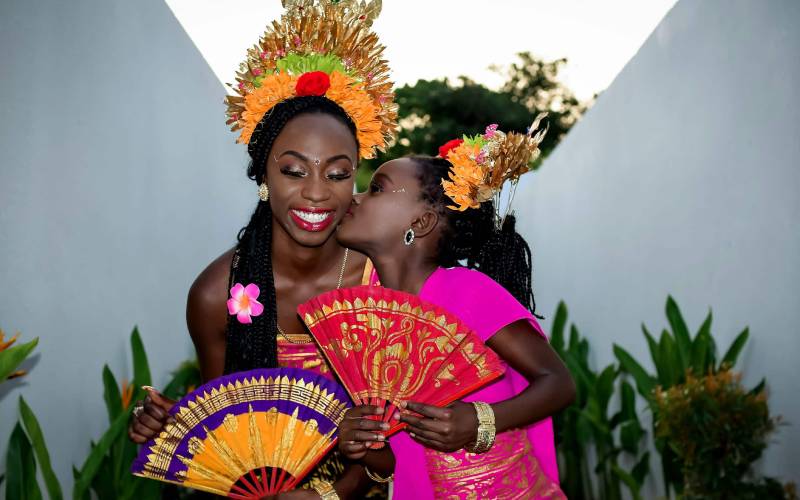 Discover The Joys Of Sightseeing With Women Private Tours