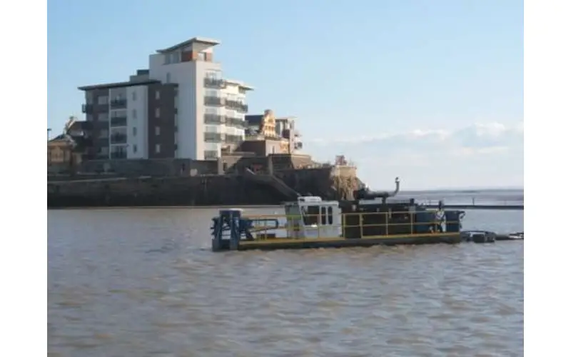 lake dredging equipment