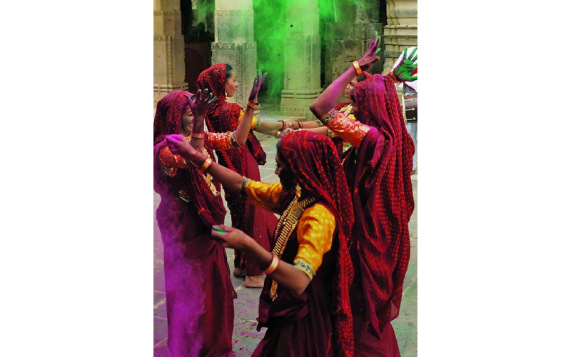 tours to India