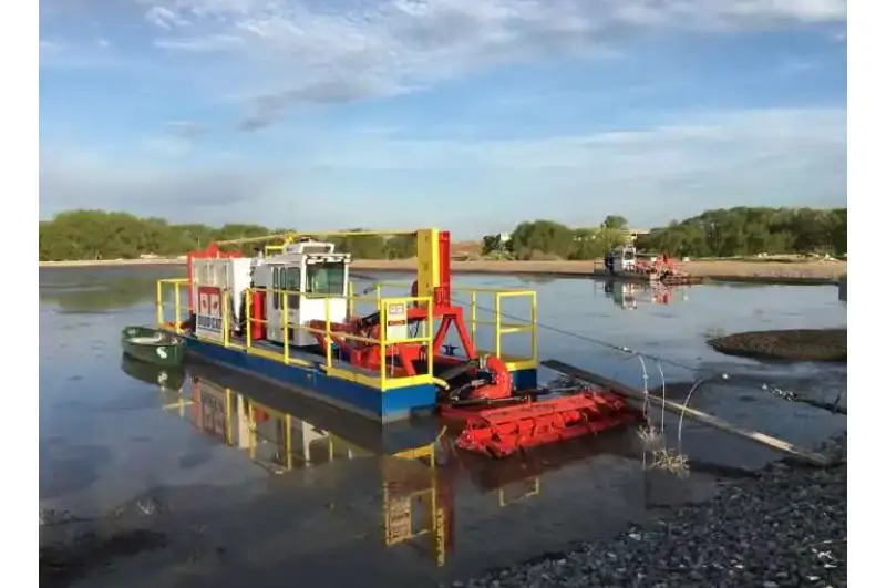 Why Choose Hydraulic Diesel Dredges For Large-Scale Projects?